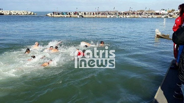 Απίστευτο: Έπιασε για έβδομη φορά τον Τίμιο Σταυρό